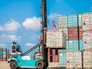 Konecranes’ technology cuts fuel